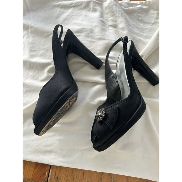 Stuart Weitzman Big Apple Sling Back Heels-Black Satin With Box 8.5. Retail $298 - Picture 4 of 6